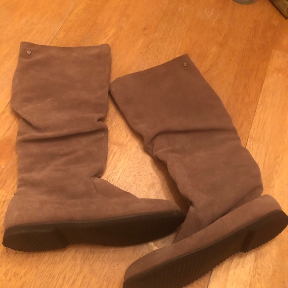 Bear paw ran suede knee boots very nice size 9 - Picture 1 of 8